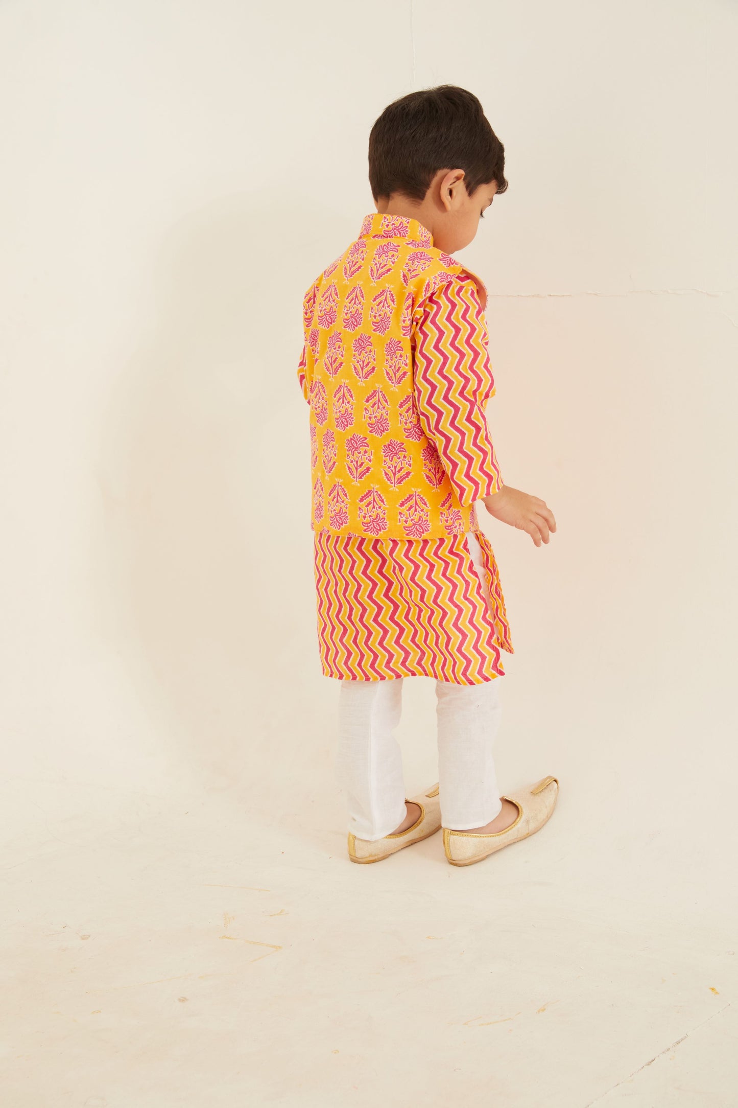 Dahlia Print Jacket with Zig Zag Kurta & Pajama