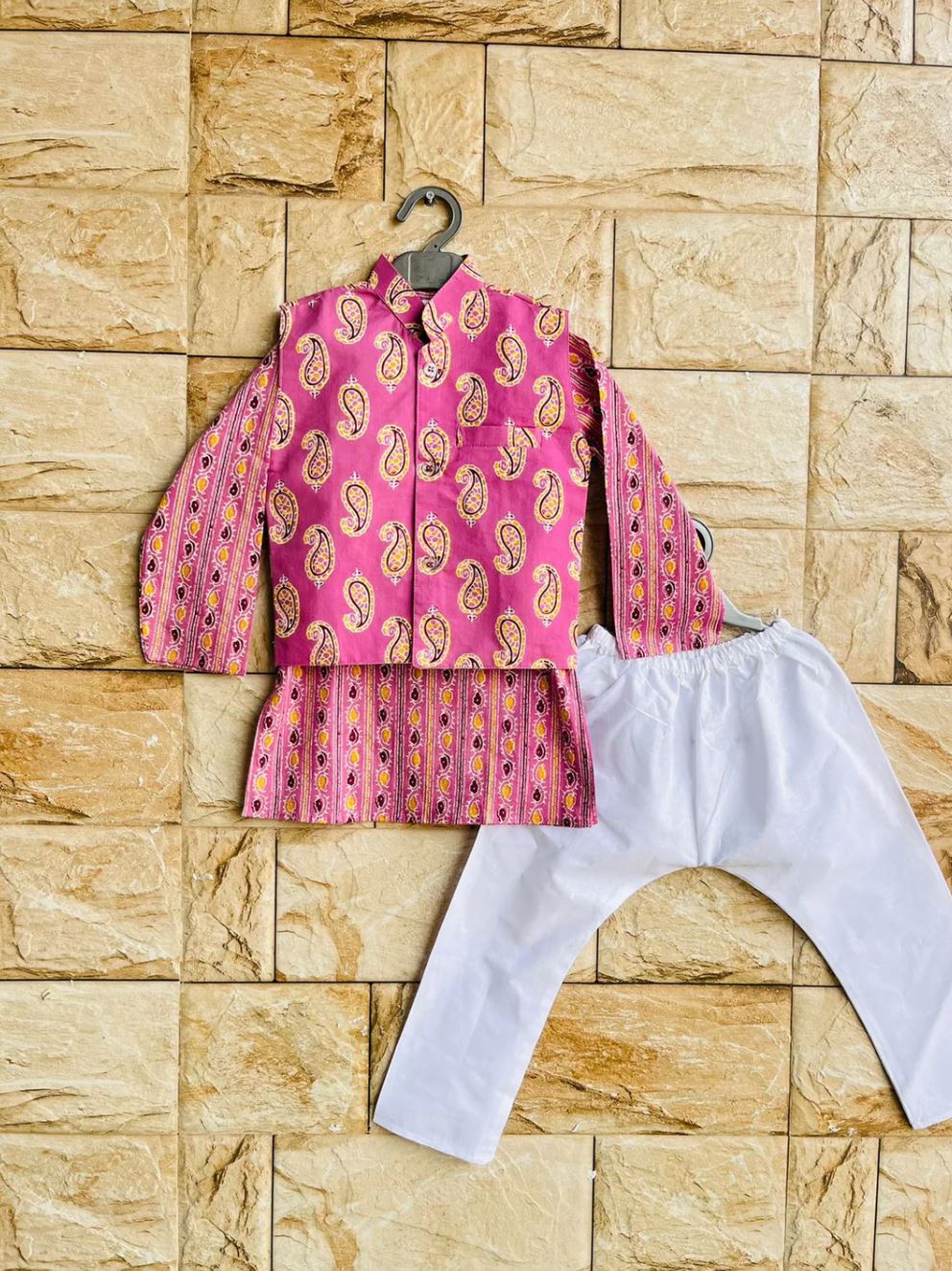 Kairi Print Jacket with Coordinating Kurta & Pajama