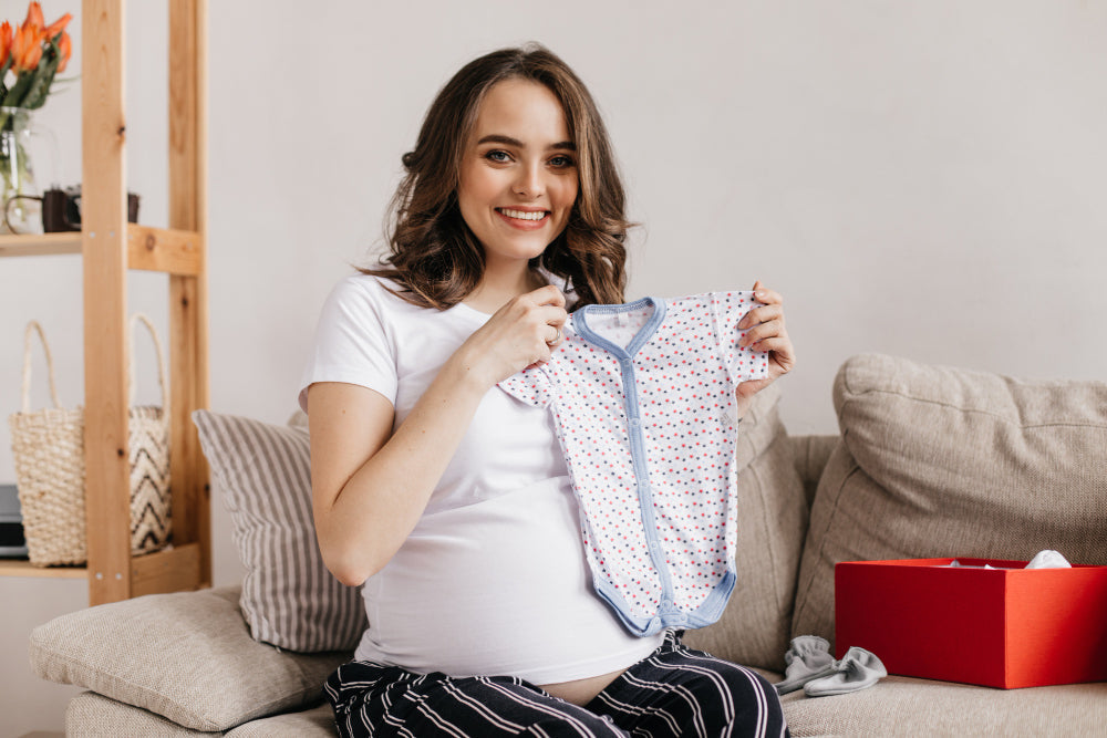 How Maternity Wear Supports Body Positivity and Comfort