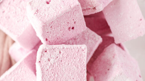 Fluffy, Fun, and Full of Goodness: Hibiscus & Marshmallow Root Marshmallows for Happy Tummies!