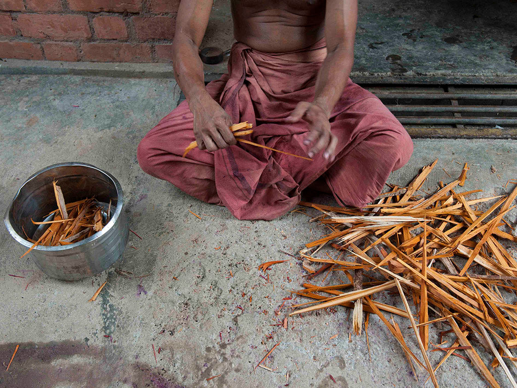 From Plant to Fabric: How Herbal Residue Returns Back to the Soil