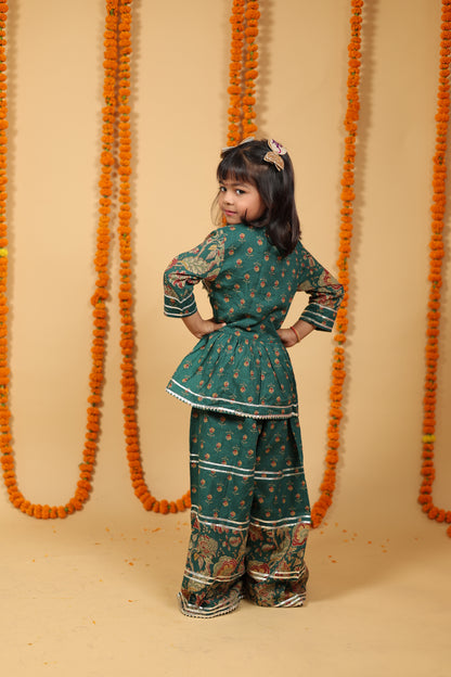 Emerald Green Kurta Plazo Set with Koti Style Cut
