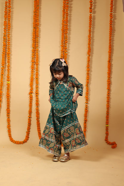 Emerald Green Kurta Plazo Set with Koti Style Cut