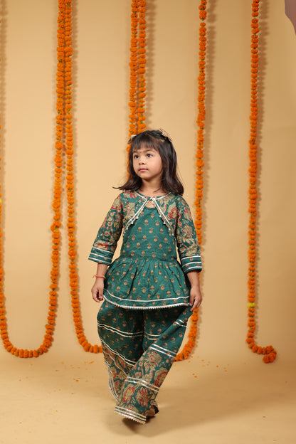 Emerald Green Kurta Plazo Set with Koti Style Cut
