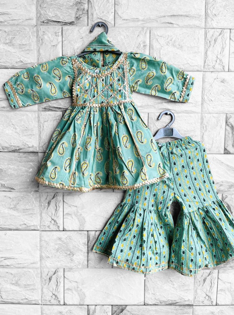 Kairi Coordinate Printed Kurti Sharara Suit Set